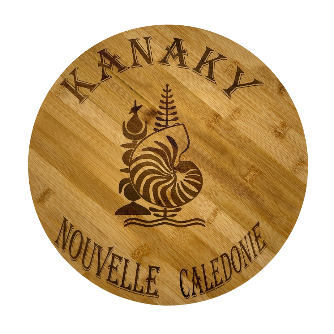 Plateau tournant gravé Kanaky