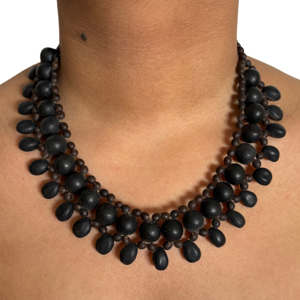 Collier en graines des Marquises