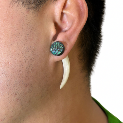Boucles d’oreilles en os des Marquises