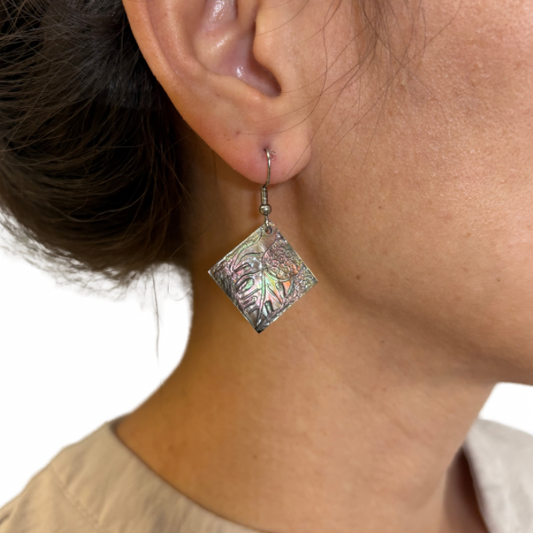 Boucles d’oreilles en nacre de Tahiti