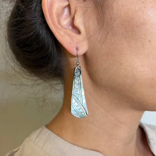 Boucles d’oreilles en nacre de Tahiti