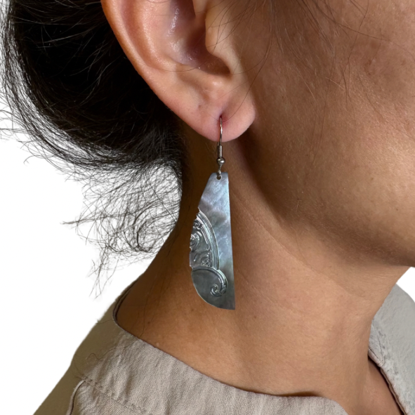 Boucles d’oreilles en nacre de Tahiti