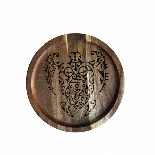 Plateau gravé motifs polynésiens